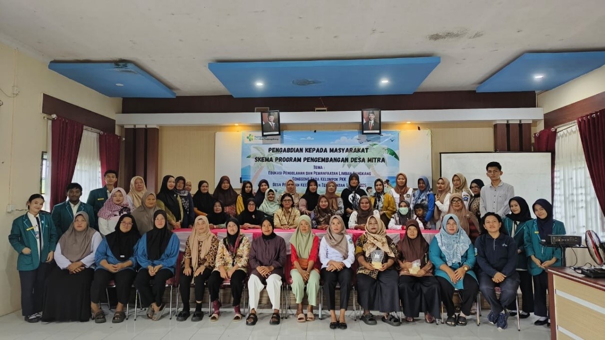 PENGABDIAN MASYARAKAT DOSEN POLTEKKES INOVASI PESISIR BERBASIS EKONOMI SIRKULAR: CANGKANG GONGGONG JADI PAKAN TERNAK DI DESA PENGUJAN